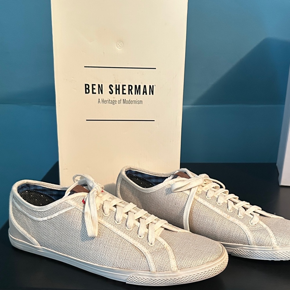 Ben Sherman Men's White Sneakers size 8.5